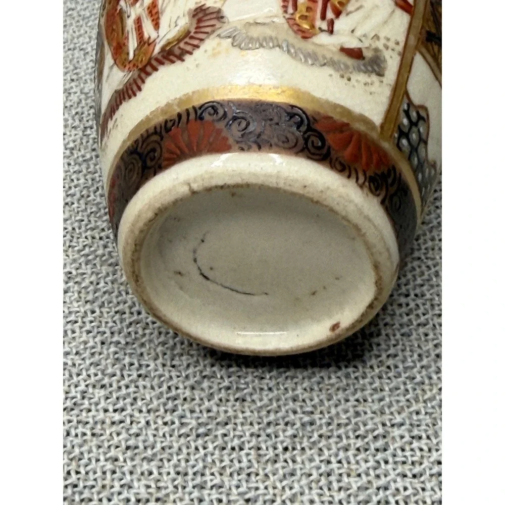 Antique Japanese Satsuma Miniature Bud Vase Moriage Gold Gilt Hand Painted 3.75